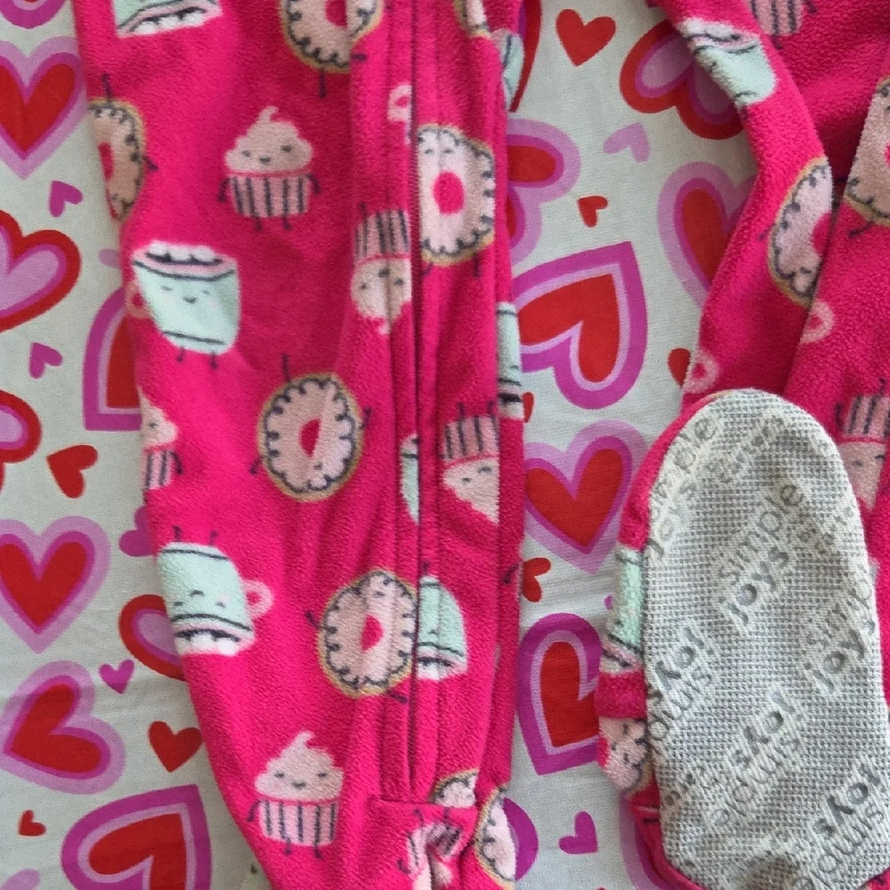 Simple Pink Heart and Cupcake Kids Footie
